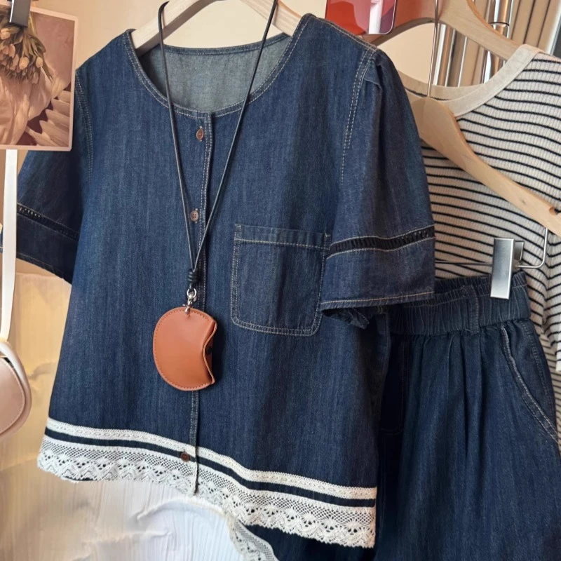 2025夏季新款复古风泡泡袖蕾丝花边拼接牛仔上衣+宽松短裤套装女