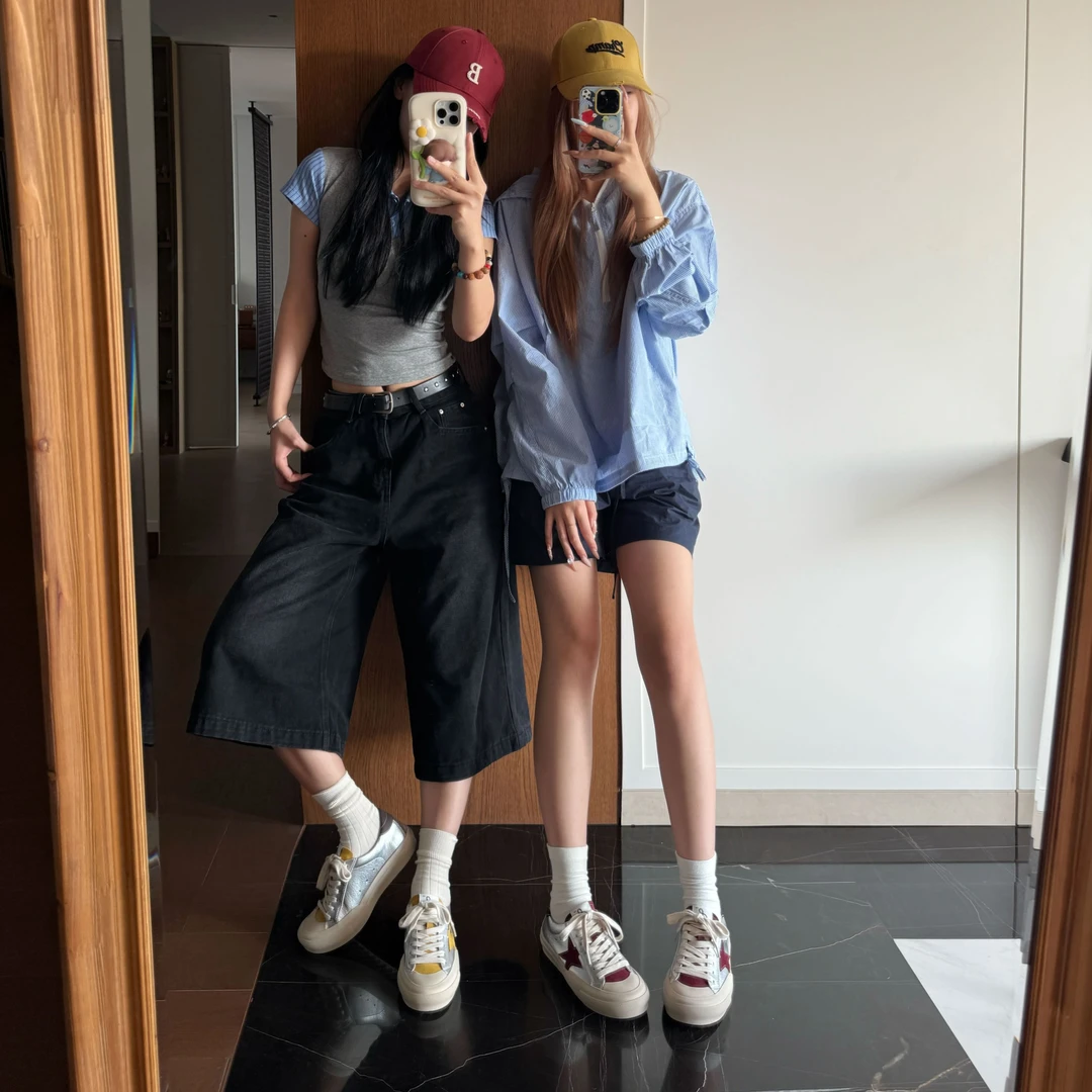 小发喵「星耀锋芒·复古潮搭板鞋｜炫彩摩登都市 未来感街头穿搭」777