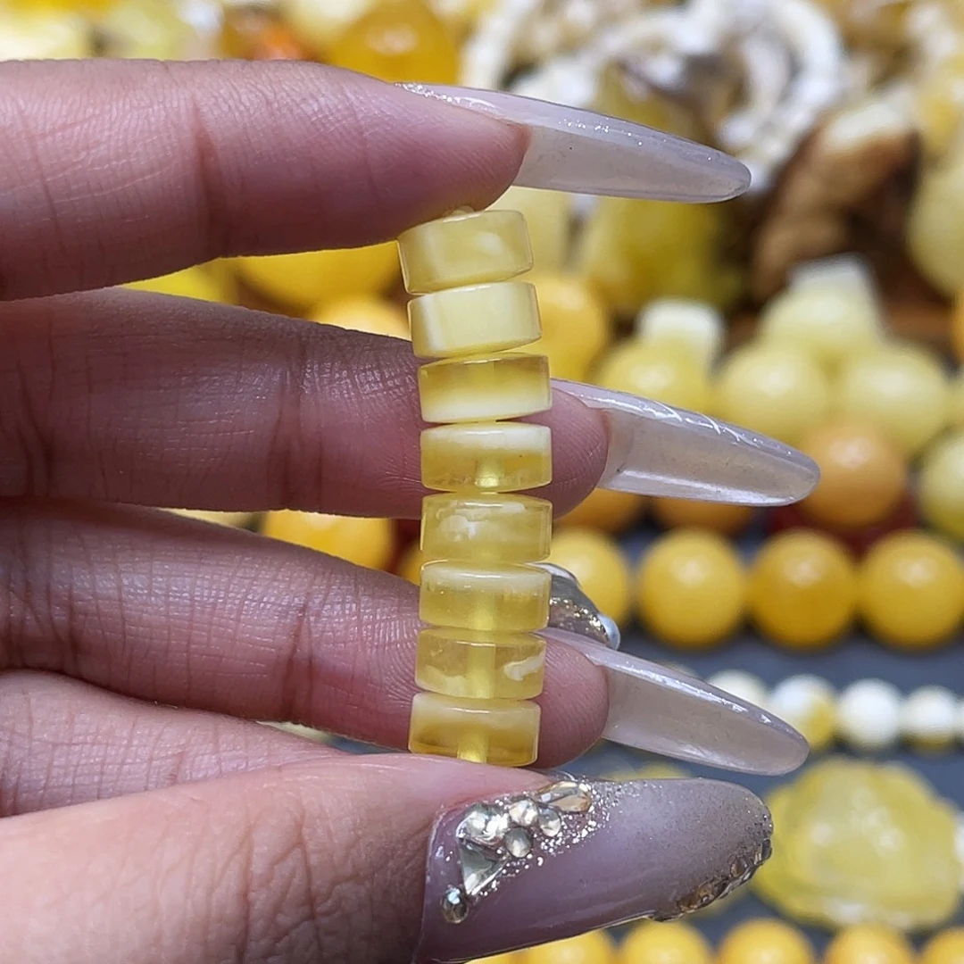 琥珀未镶嵌裸石8.5mm隔片瑕