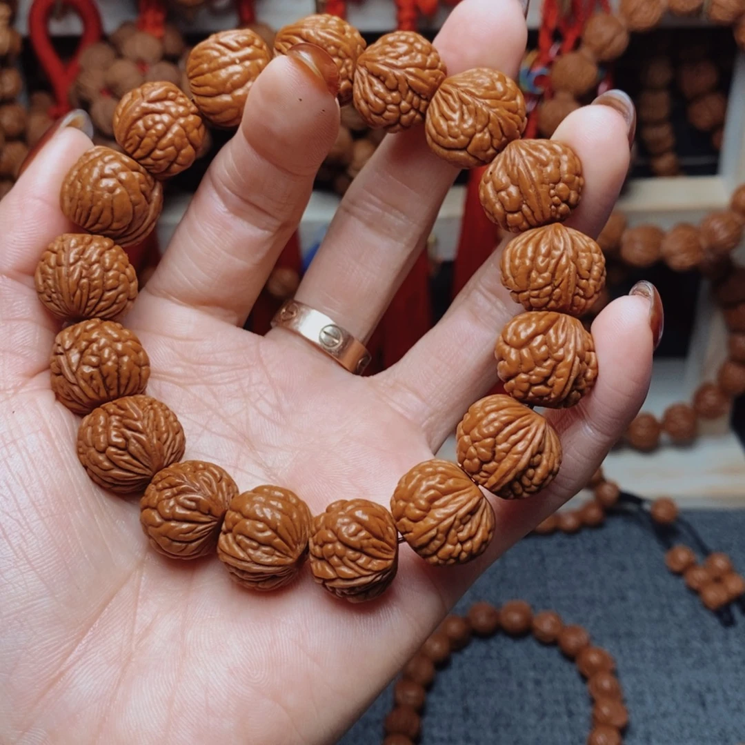 吊坠桃核龙纹桃枭