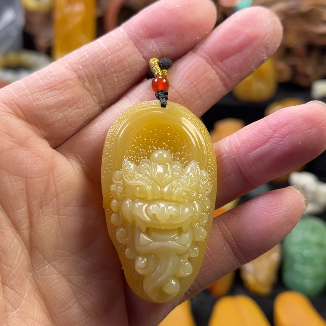 石英质玉未镶嵌挂件