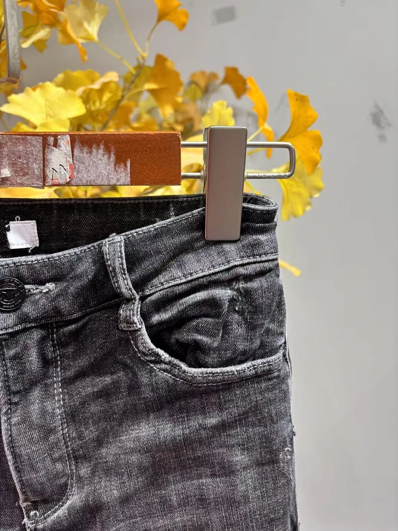 [轻奢] 时时尚女装夏季牛仔裤 ZK256