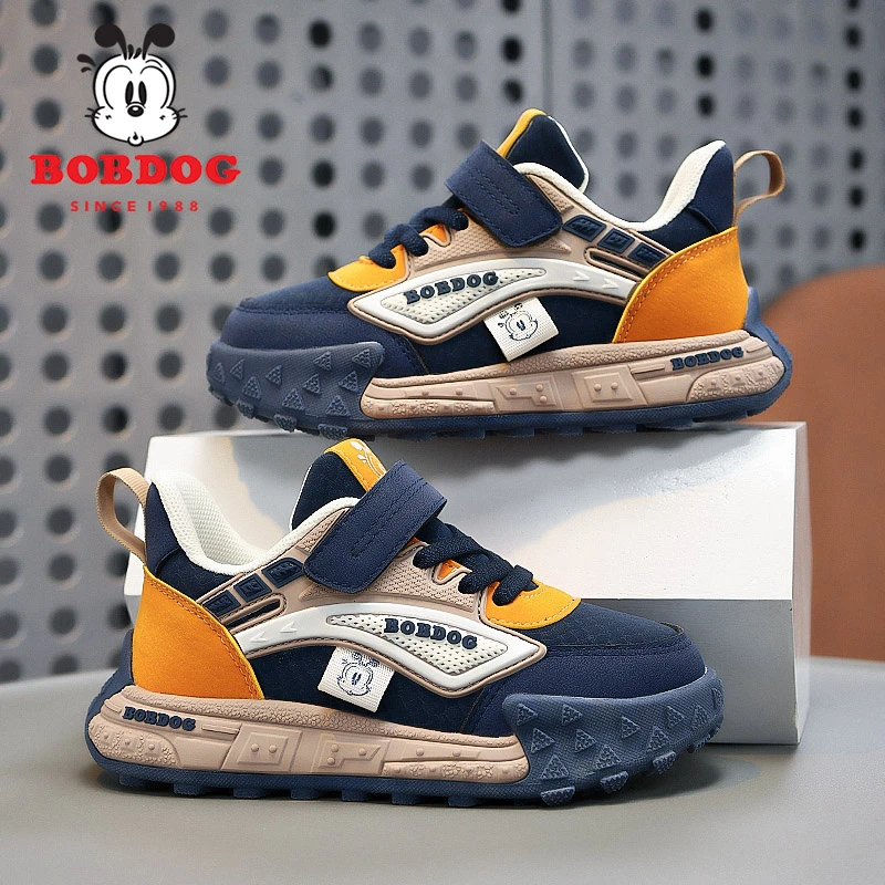 巴布豆男童鞋儿童板鞋秋冬新款防水皮面休闲鞋男孩学生防滑运动鞋