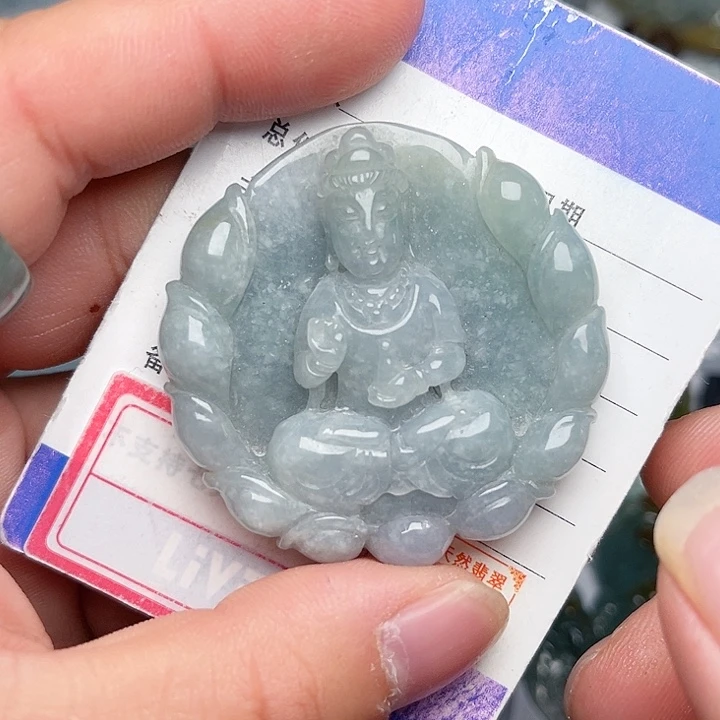 翡翠颈饰未镶嵌观音