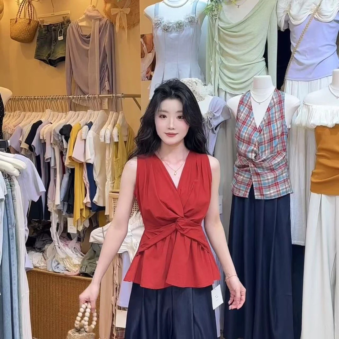 十三行夏季新款纯欲辣妹V领扭结背心女修身显瘦法式气质无袖上衣