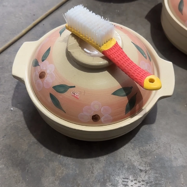 瓷片陶瓷盘子碗啥都有