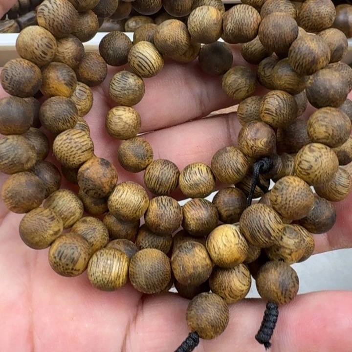 ****水沉香手串乌身手串22克加