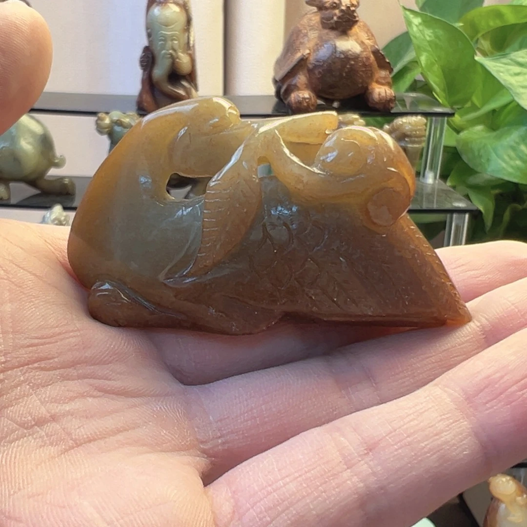 和田玉（糖玉）未镶嵌挂件