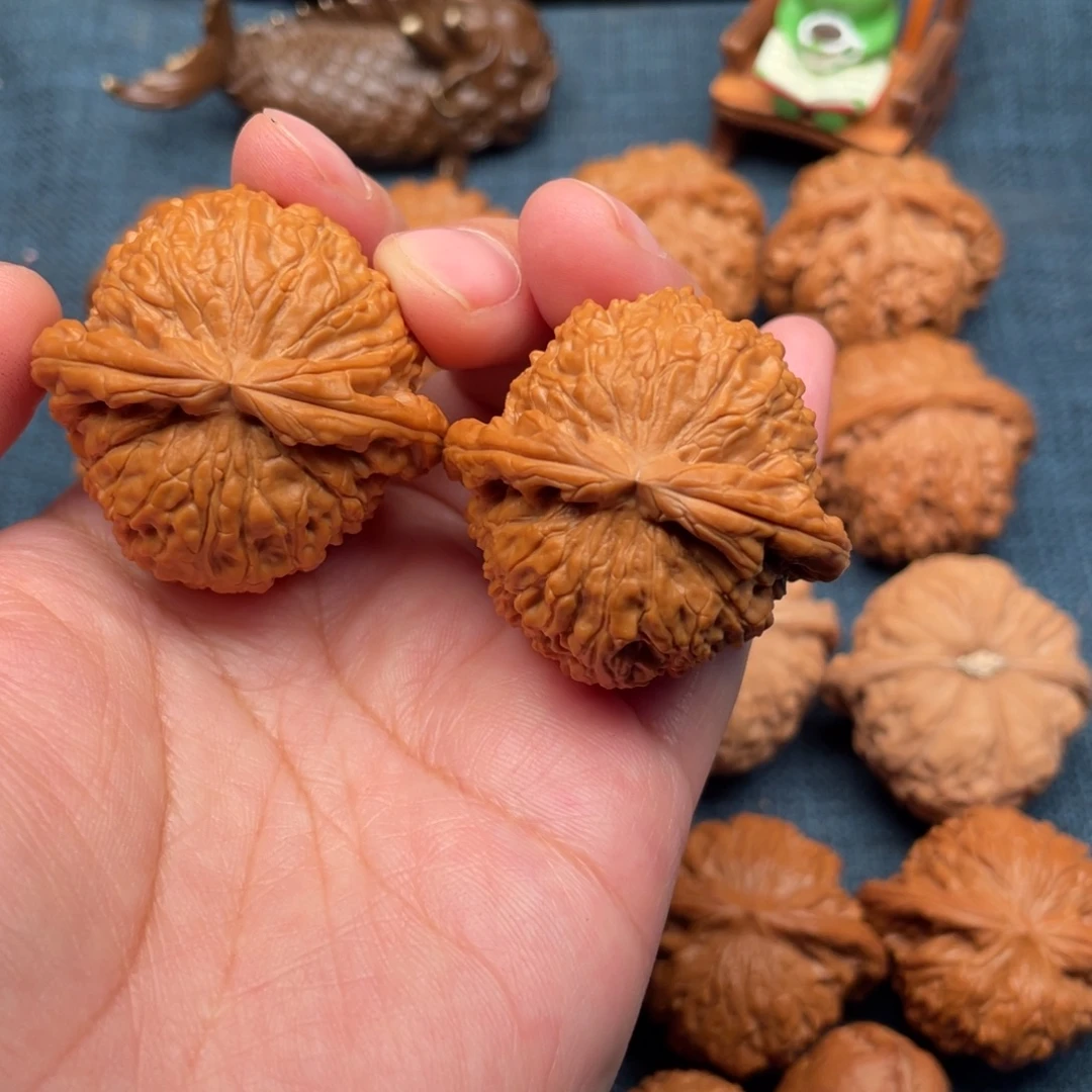 把件文玩核桃41老树球白全品