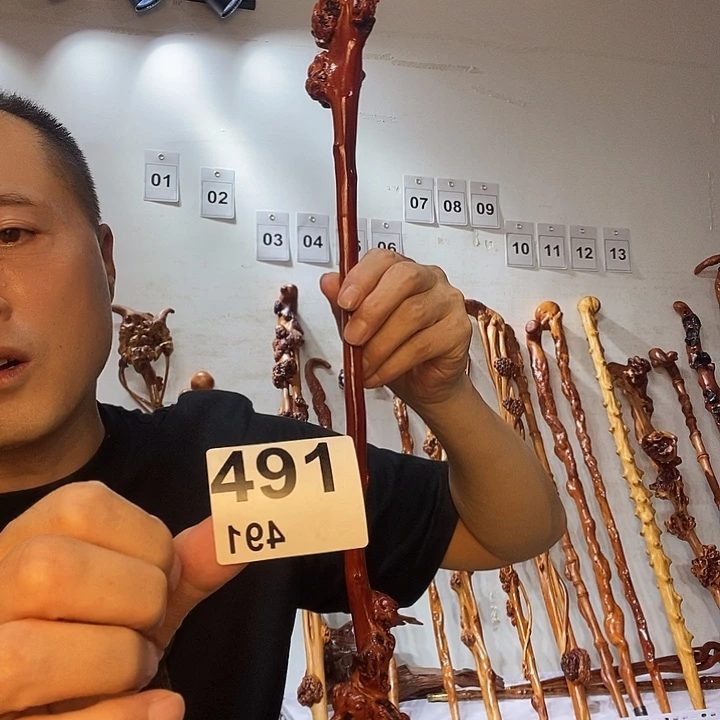 高***兴黑果木云南黑果木树榴摆件