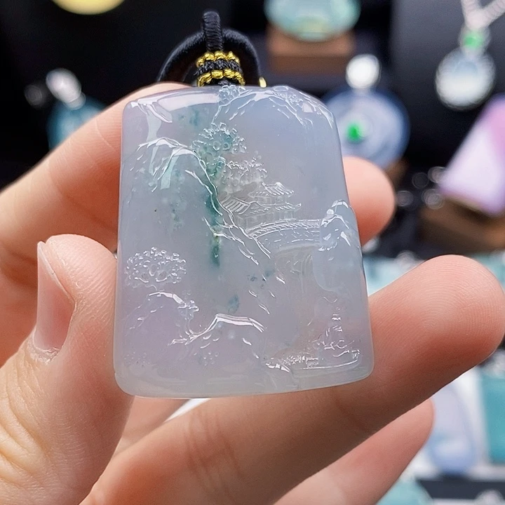 颈饰未镶嵌翡翠山水牌