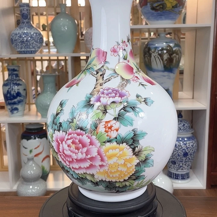 摆件心****)粉彩寿桃牡丹尚瓶