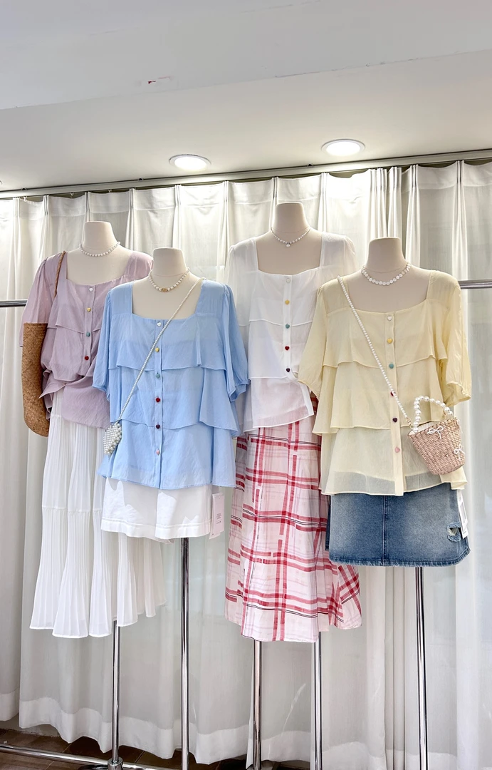 夏季新款女法式方领短袖衬衫宽松显瘦百搭通勤上衣