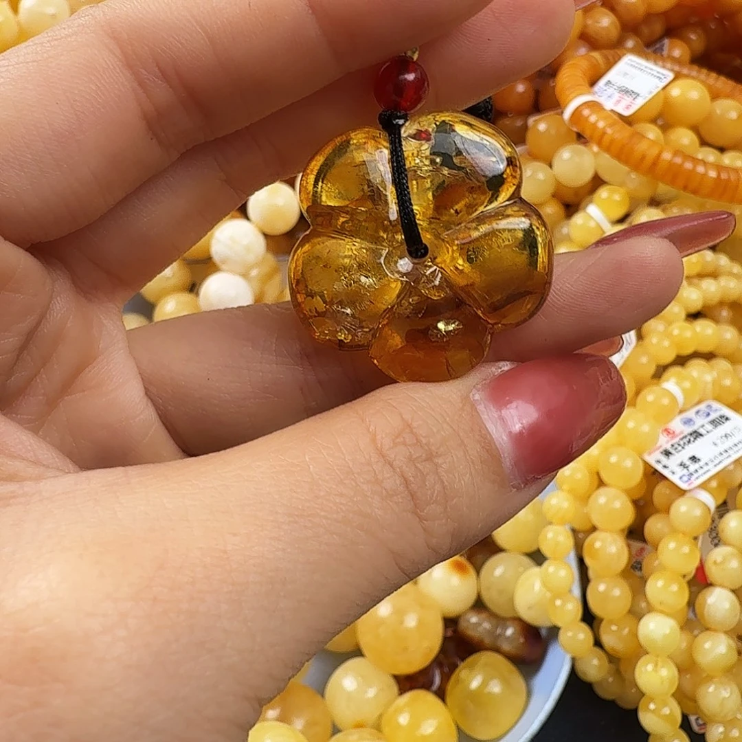 琥珀未镶嵌珠宝奇石