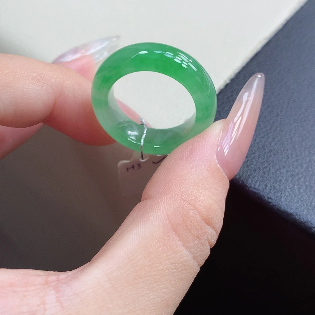 翡翠未镶嵌戒指17号
