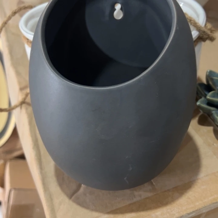 陶瓷花瓶微瑕捡漏出