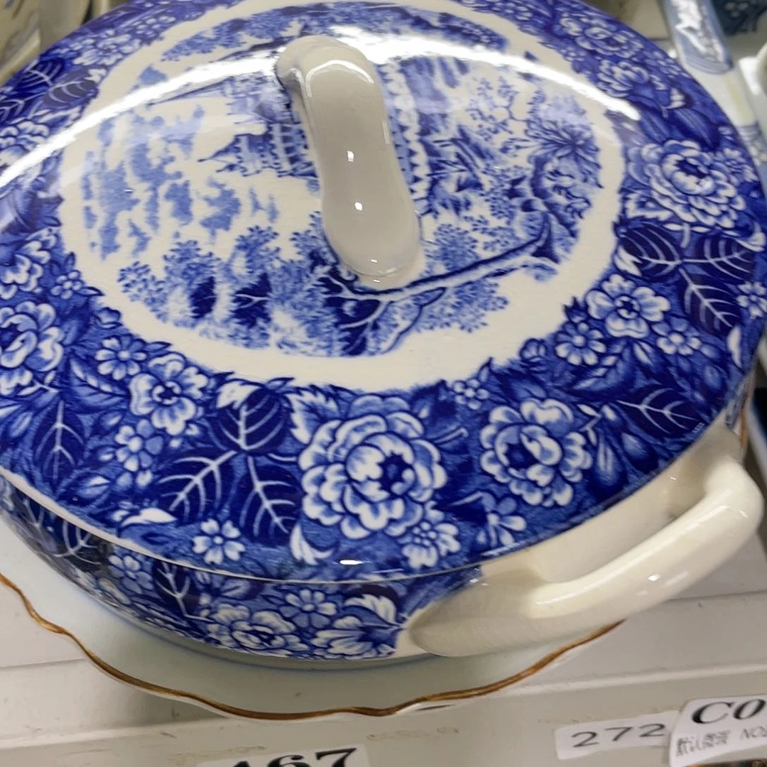瓷片一***花哈哈哈我真的要把她带去隔离酒店