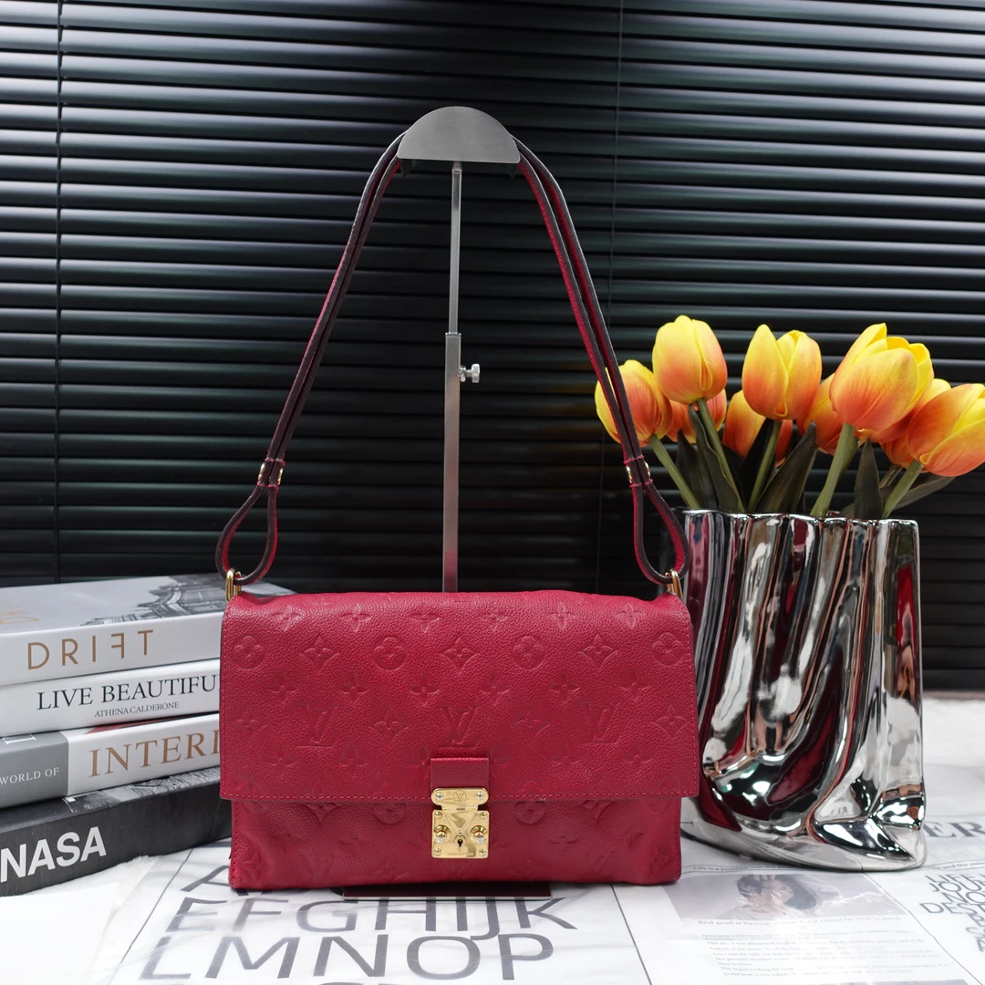 95新 LouisVuitton/路易威登 单肩包/T10224168