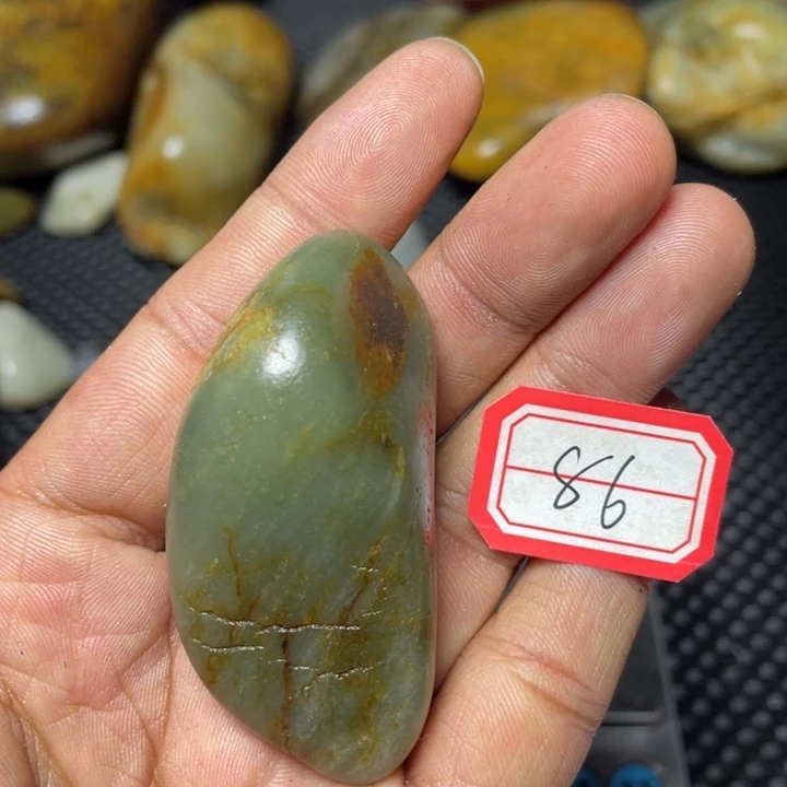 颈饰未镶嵌和田玉86