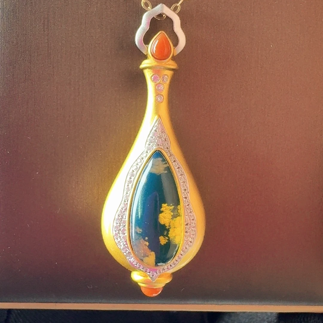 琥珀银S925镀金镶嵌颈饰多米尼加