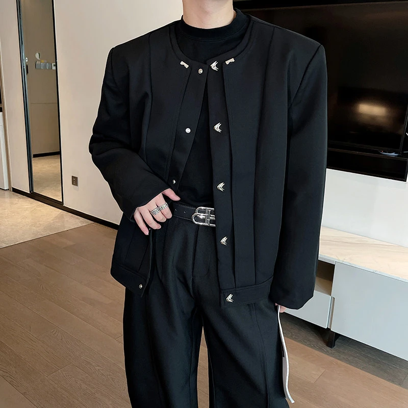 小众轻奢高级感金属扣设计感痞帅宽松西装外套男潮痞帅短款西服