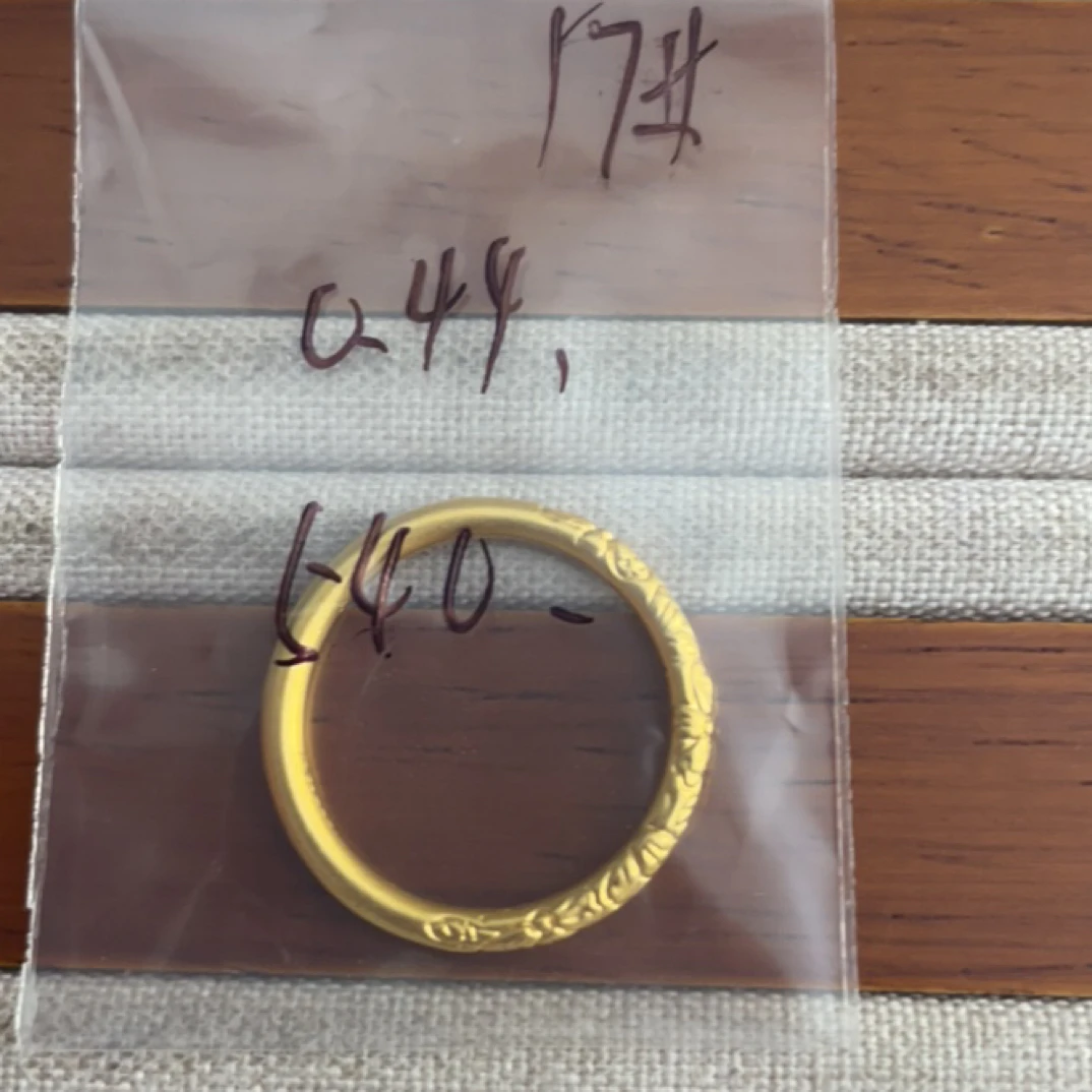 克重0.44 17号 樱花繁花戒指 足金999