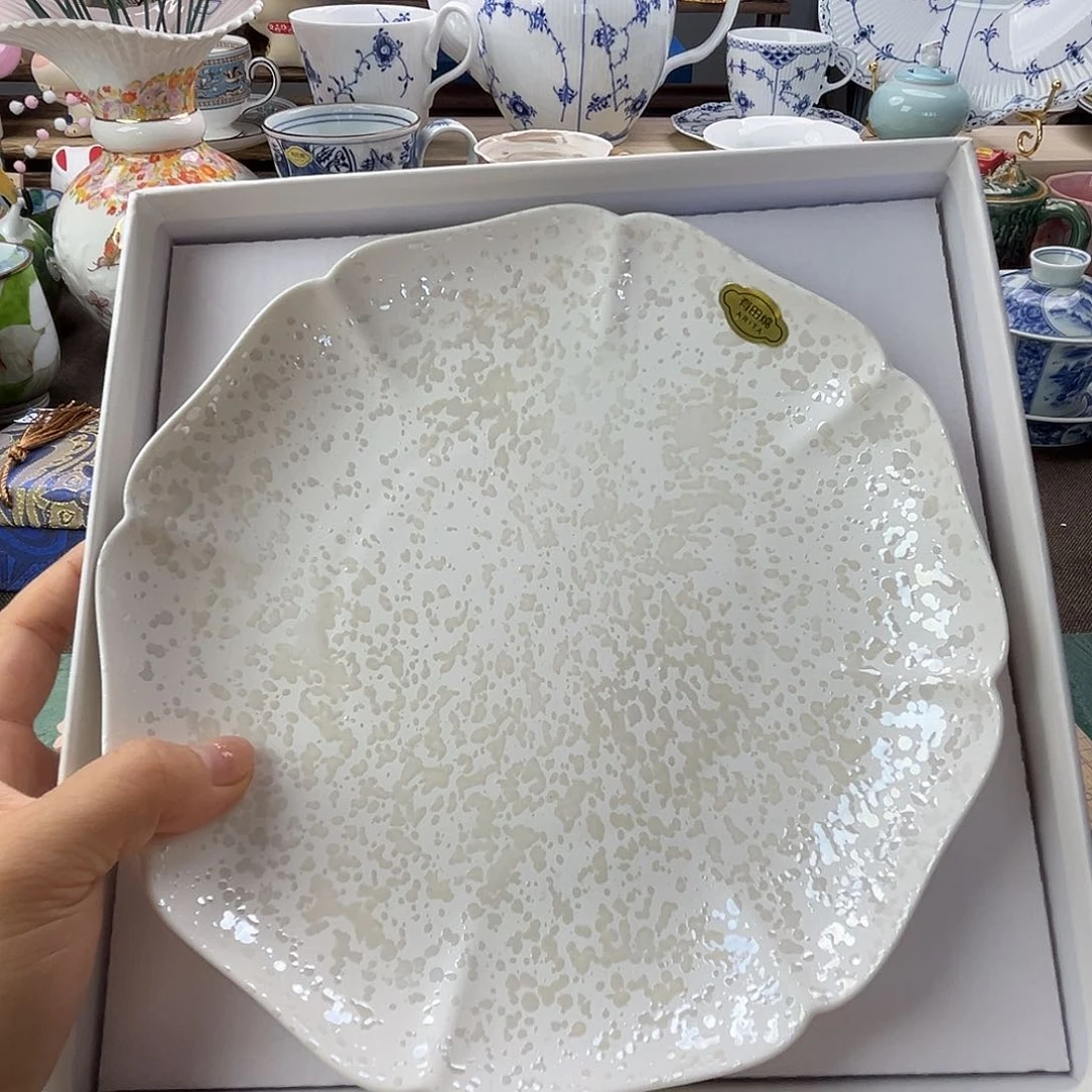 伊***店，国际足联在我们拖王子咯哦萍姐