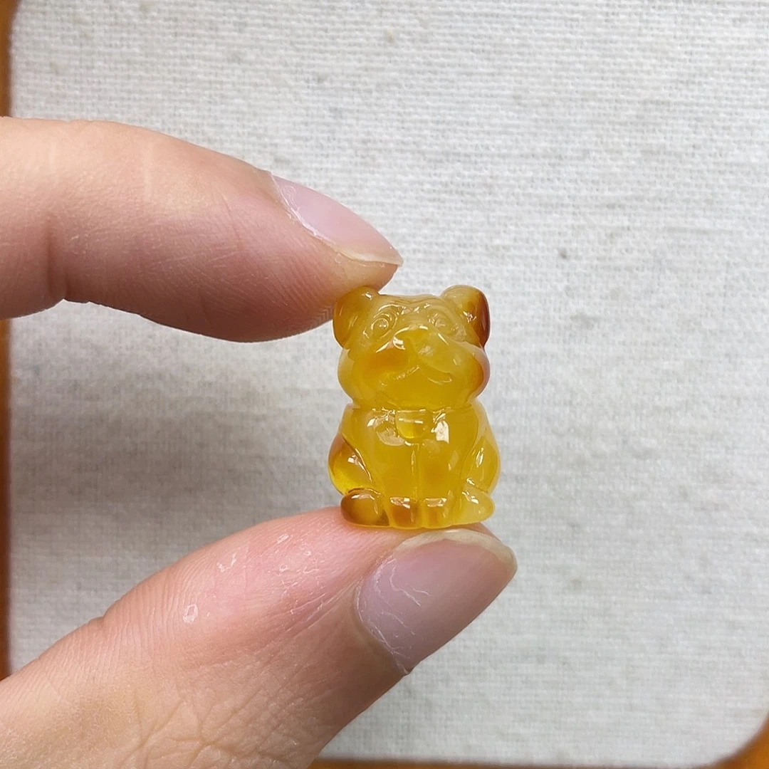琥珀未镶嵌珠宝奇石狗狗
