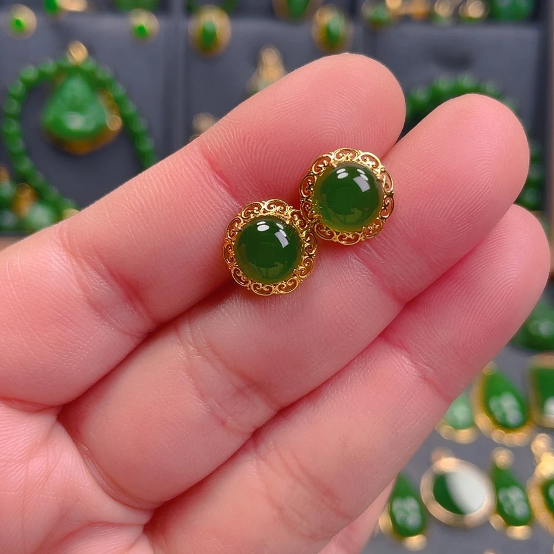 和田玉耳饰18K金镶嵌芳**贝1580