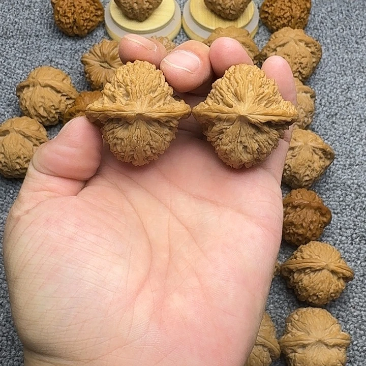 吊坠文玩核桃41尺，南疆石