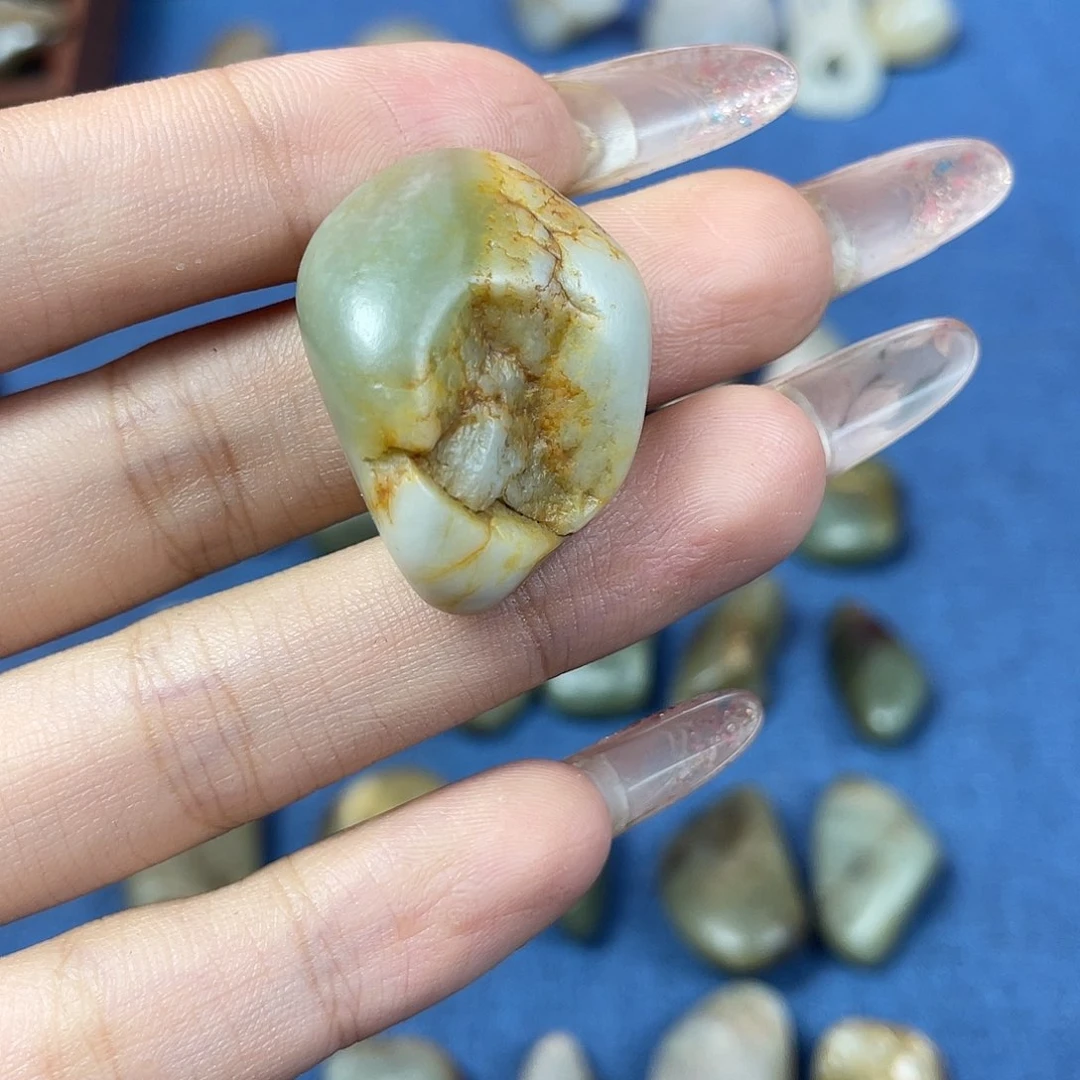 和田玉珠宝奇石未镶嵌乐*哥