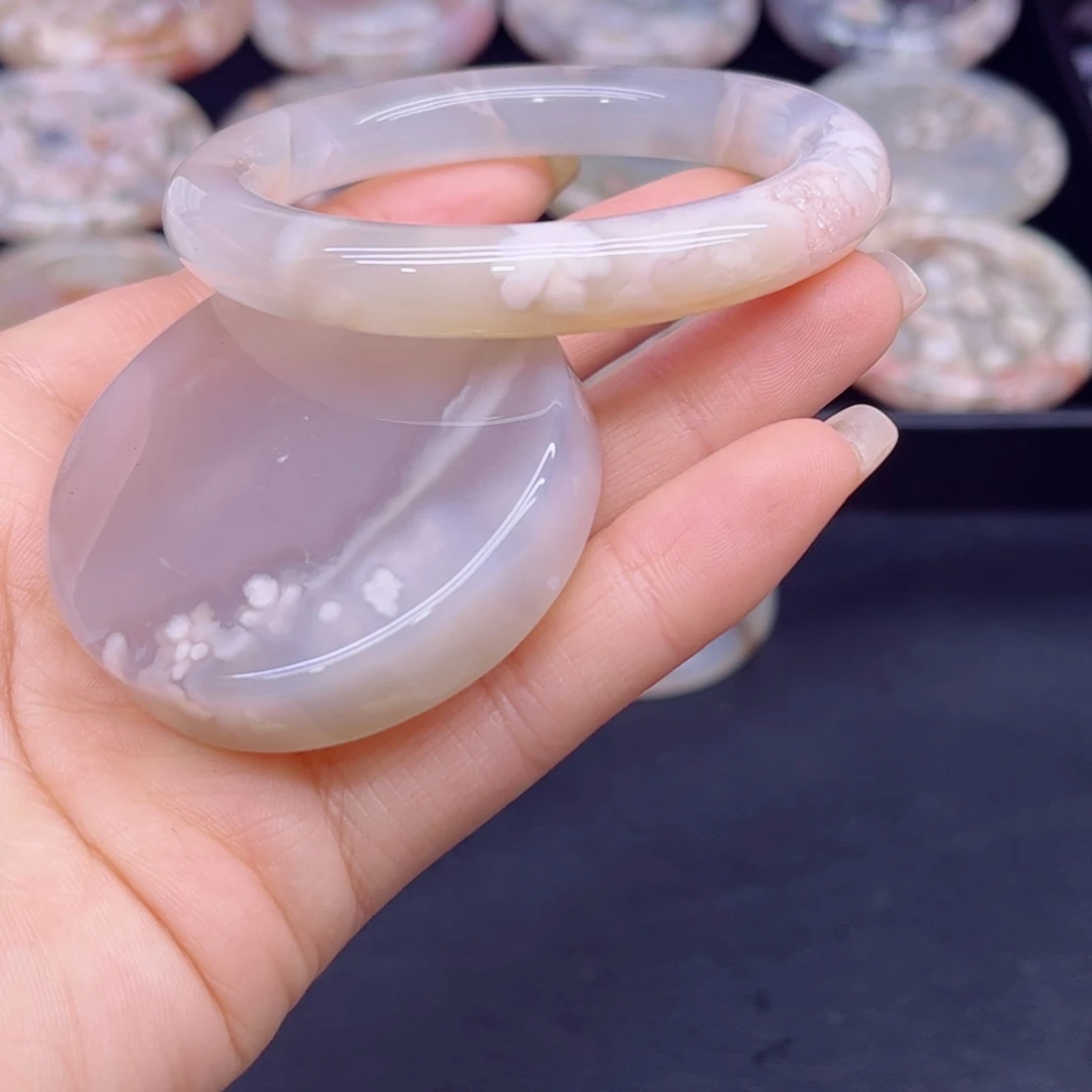 玛瑙/玉髓未镶嵌手镯54