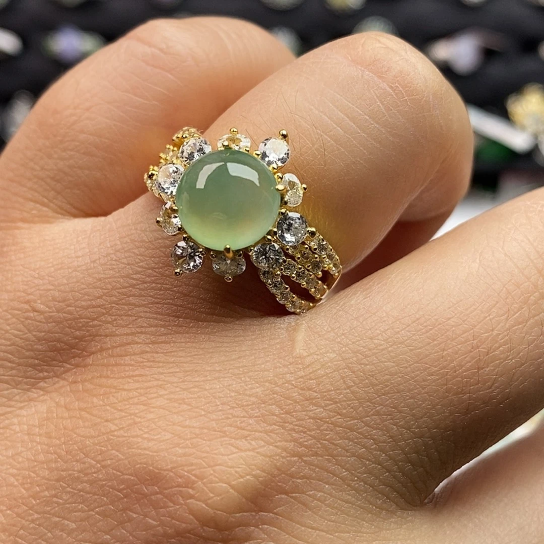 翡翠未镶嵌戒指翡翠