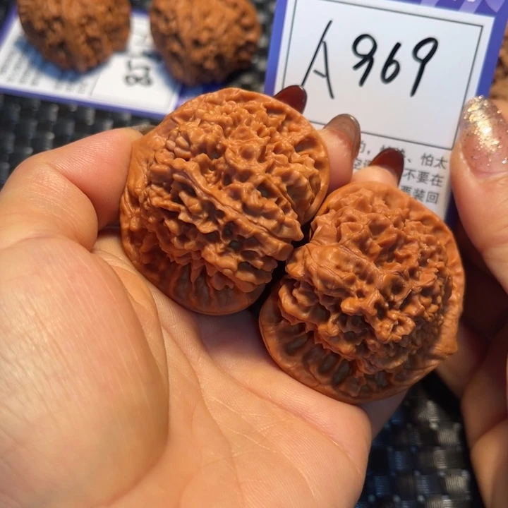 文玩核桃把件50官帽A969