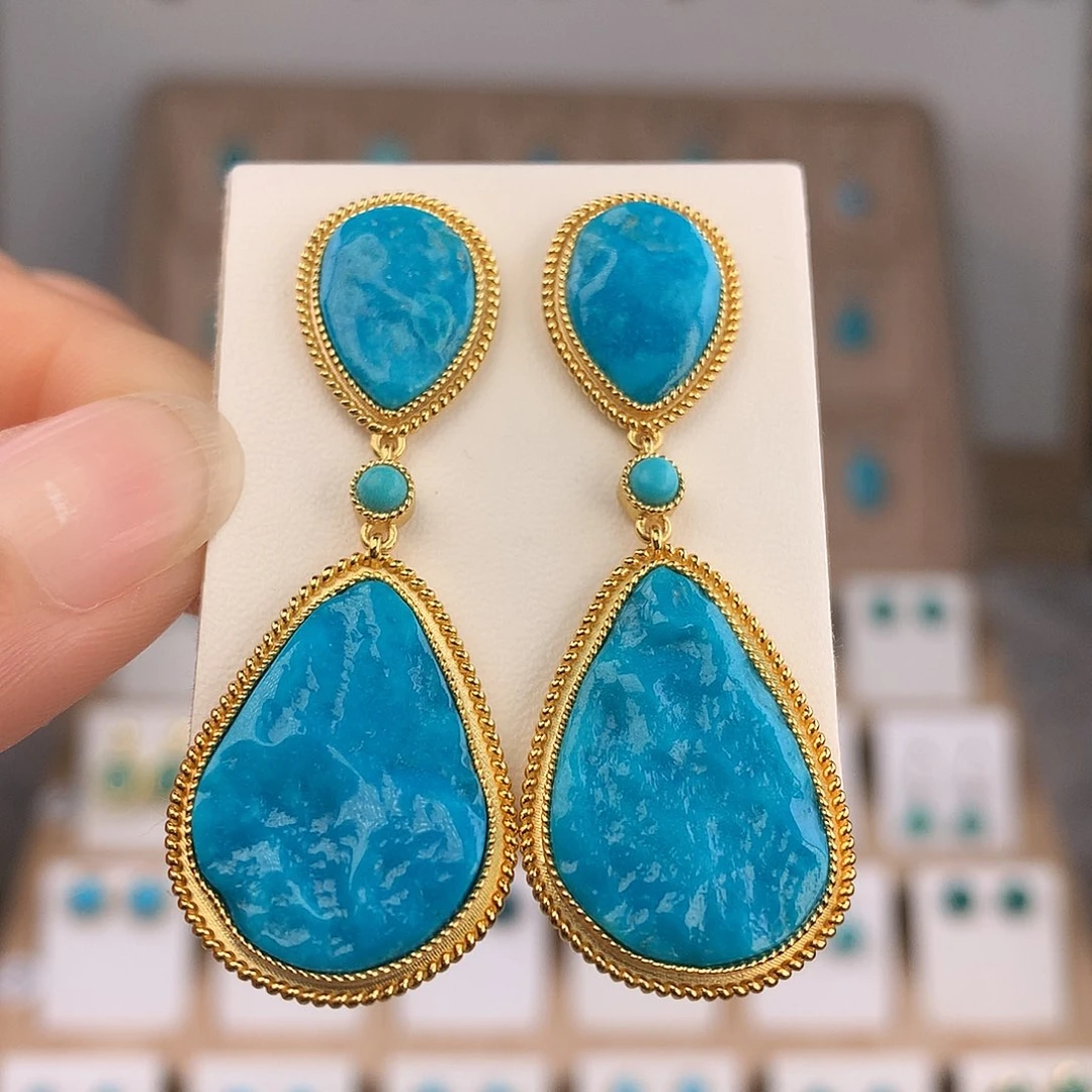 绿松石未镶嵌耳饰