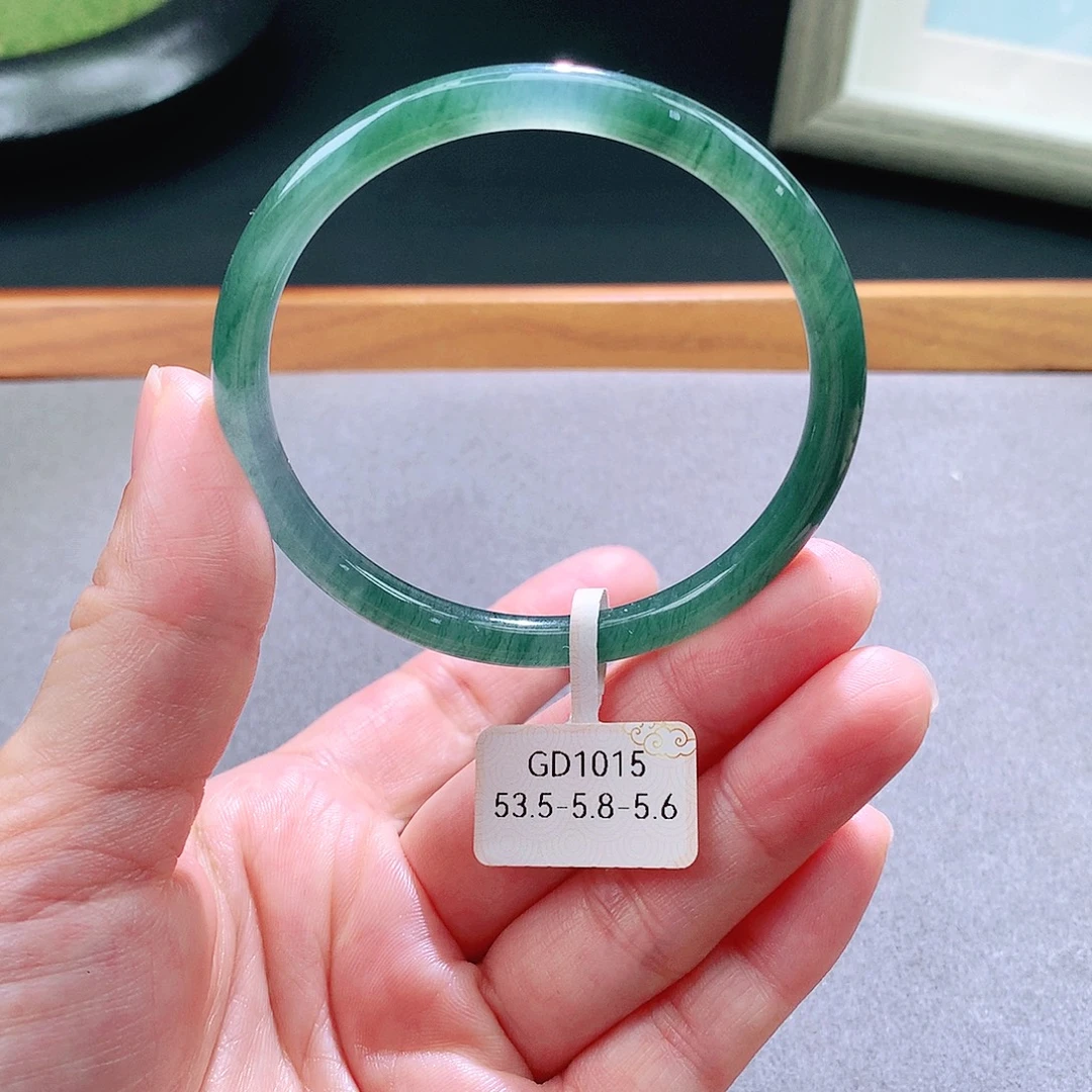 翡翠未镶嵌手镯天然翡翠手镯a货