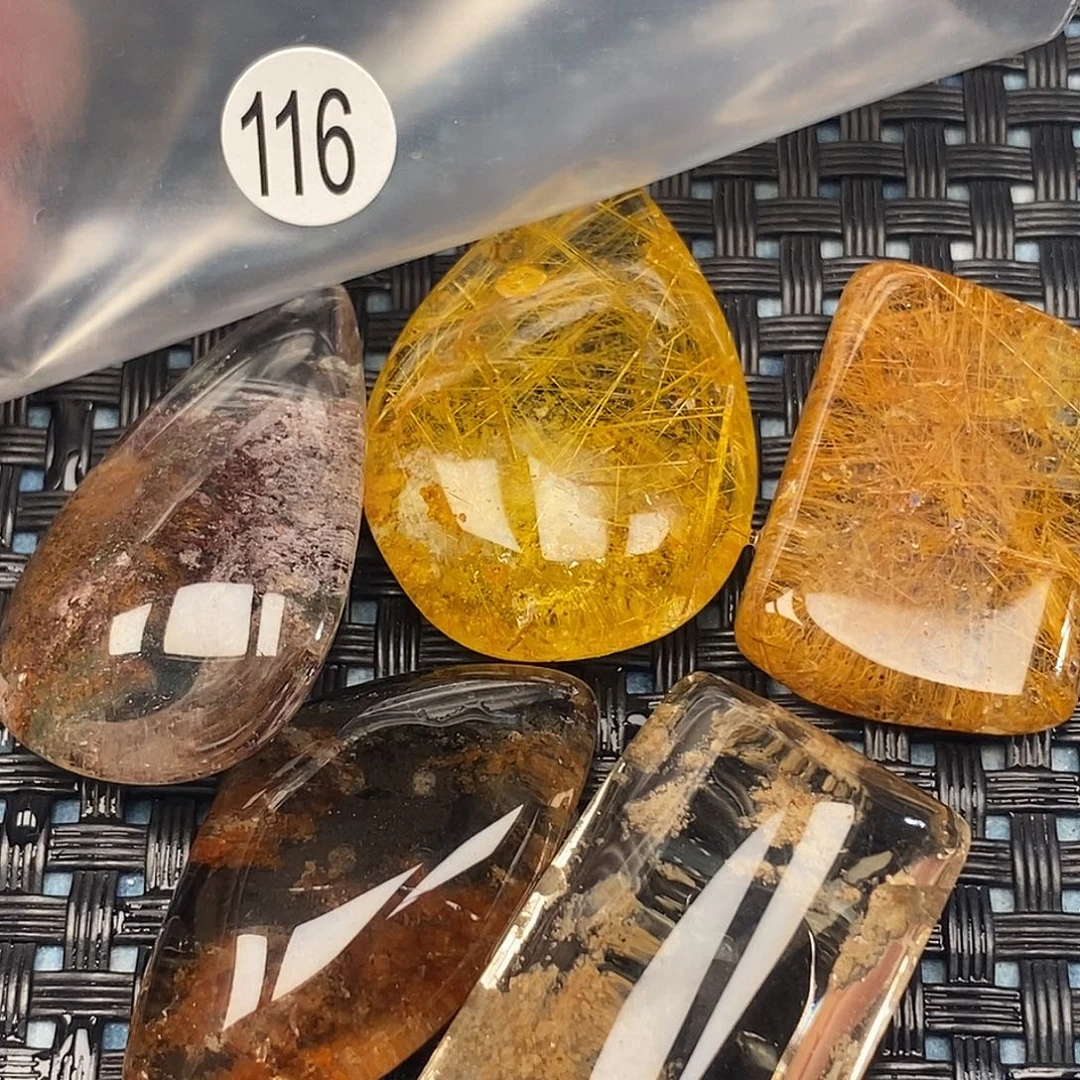 小***壁吊坠(不含链)未镶嵌水晶