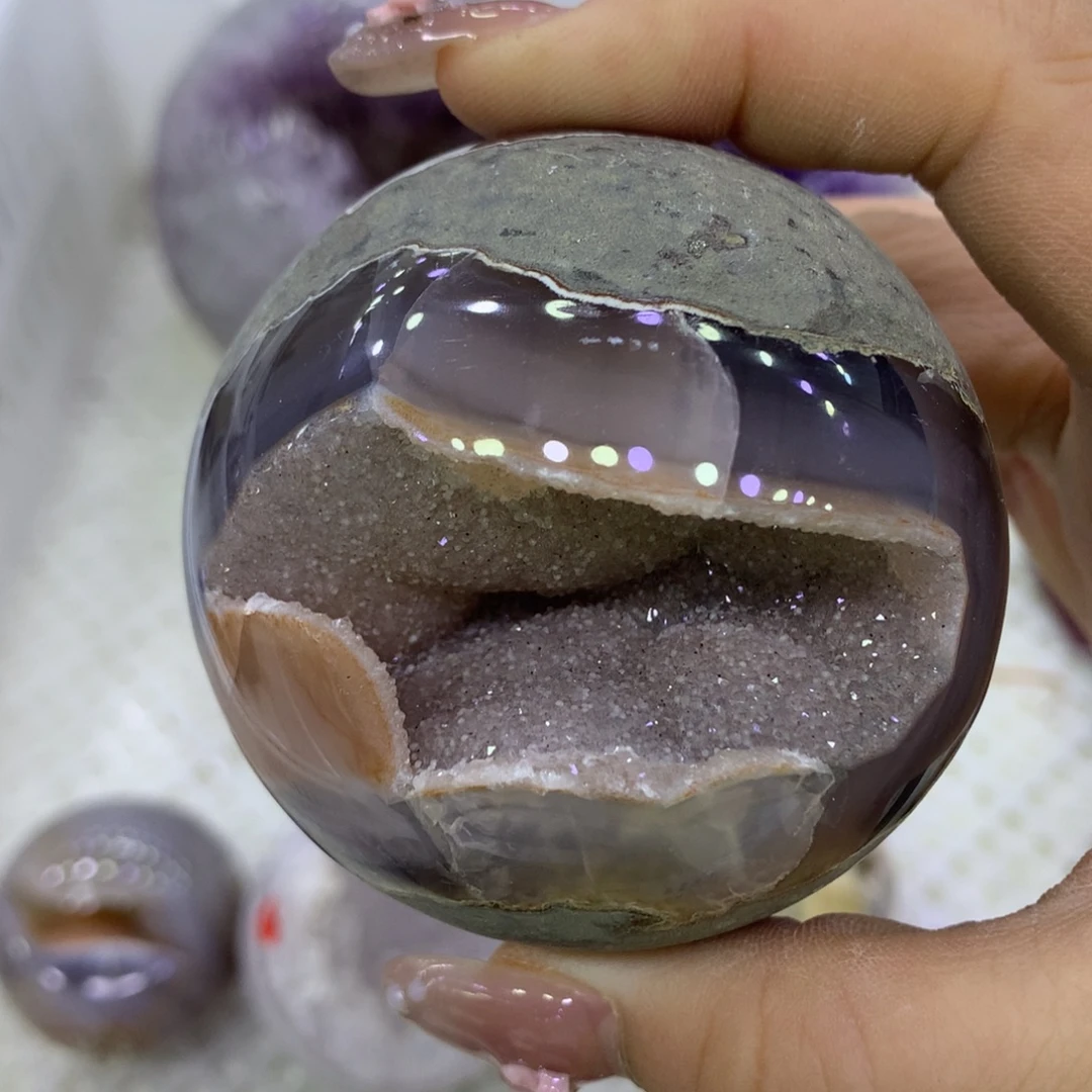 温***肆紫晶未镶嵌大型摆件（非配饰）