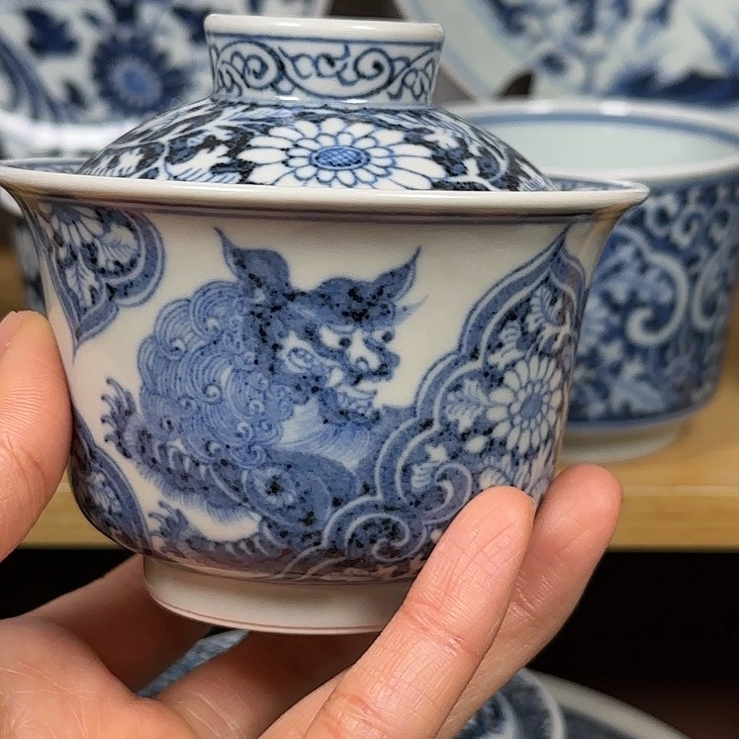 穿花狮子盖碗明续幽蓝