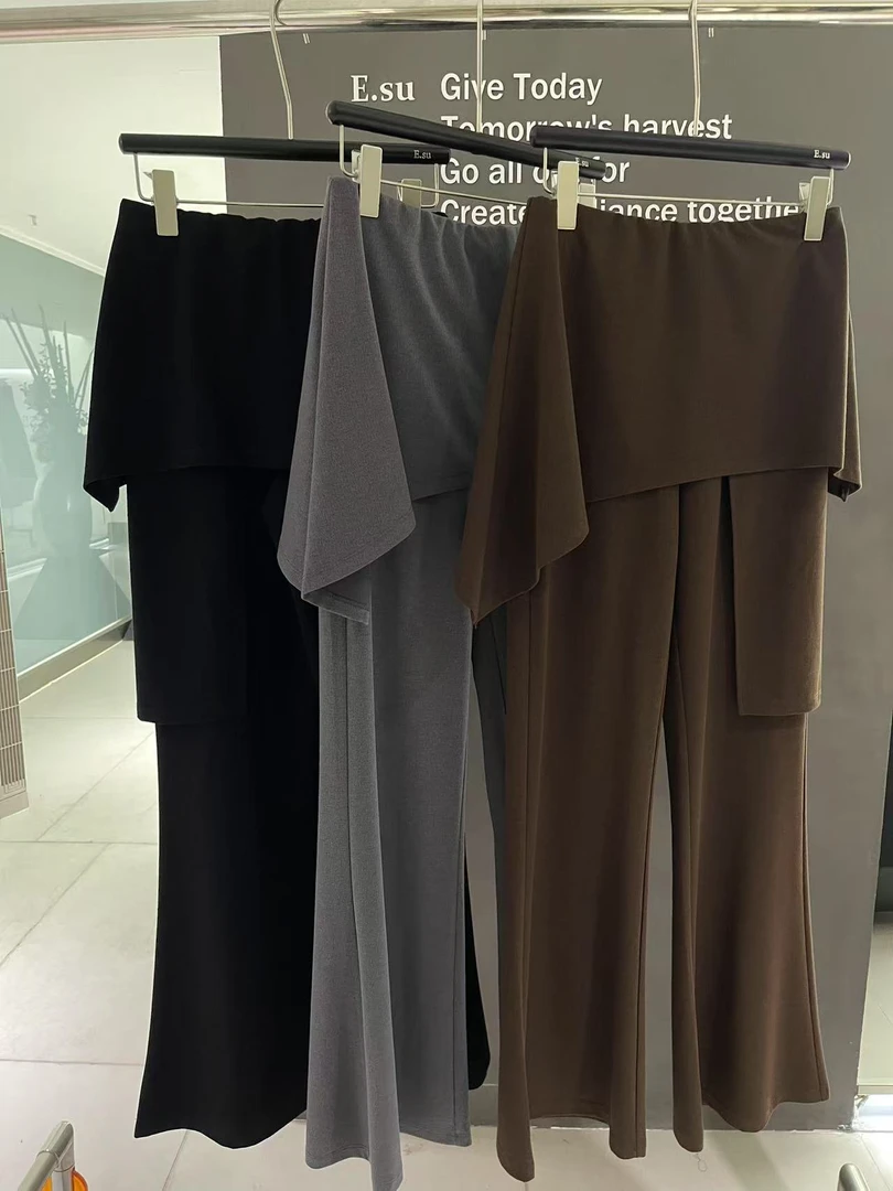 卡麦酱-ESU 升级版不规则屁帘微喇裤 5763-1