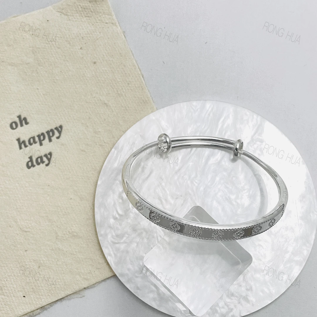 足银手镯 万花筒推拉四叶草银手镯女足银9999时尚简约经典百搭