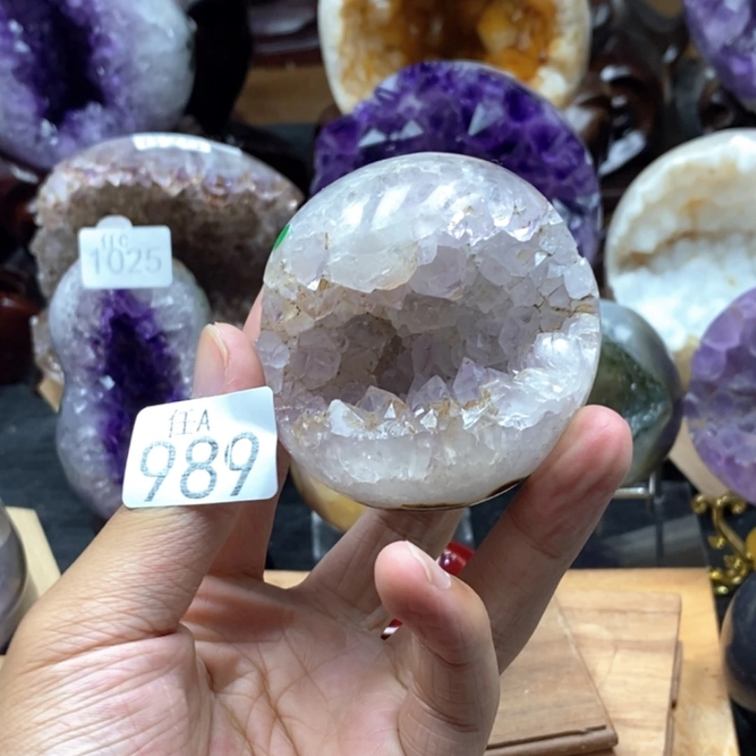 未镶嵌大型摆件（非配饰）水晶