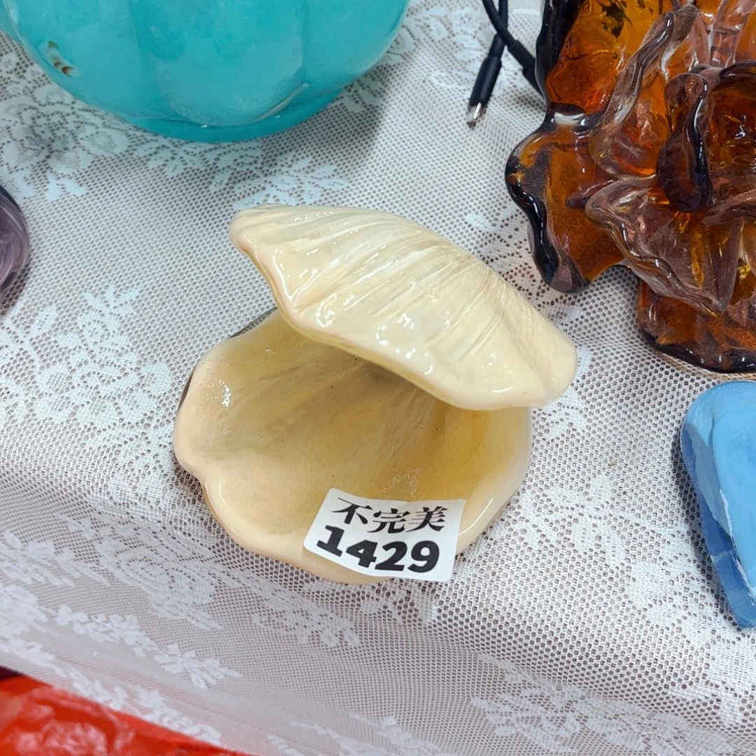 1429贝壳 家悦琉璃工艺品不完美