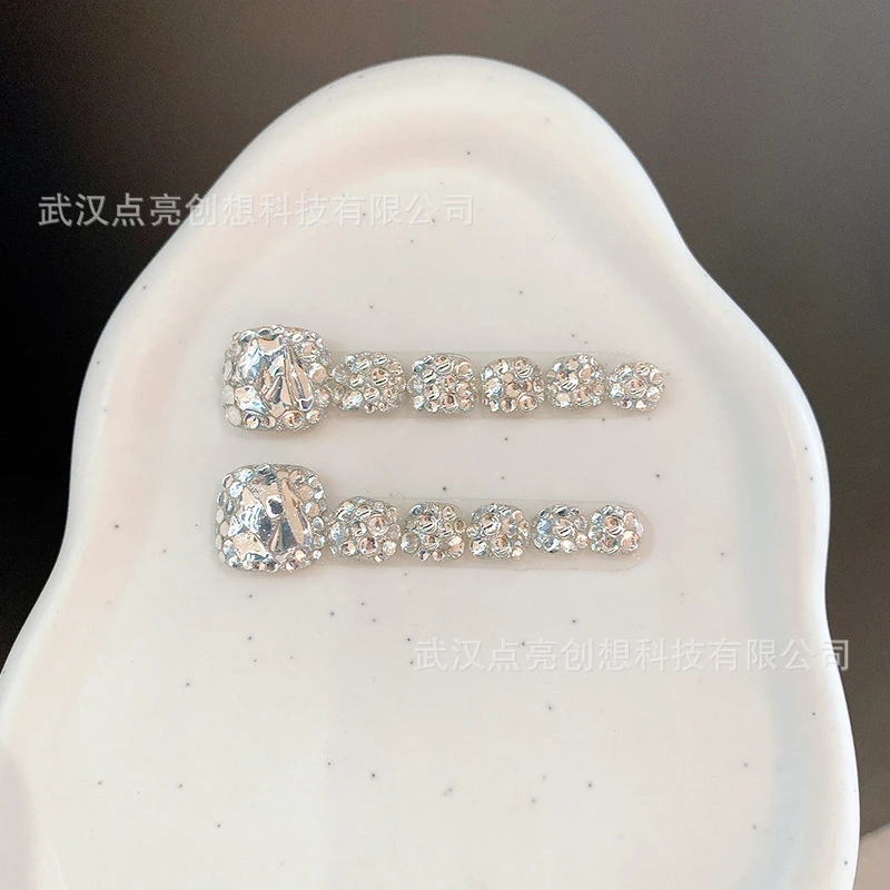 高级感穿戴甲片戴脚甲夏季银色爆闪满钻轻奢高级感穿戴式脚穿戴甲