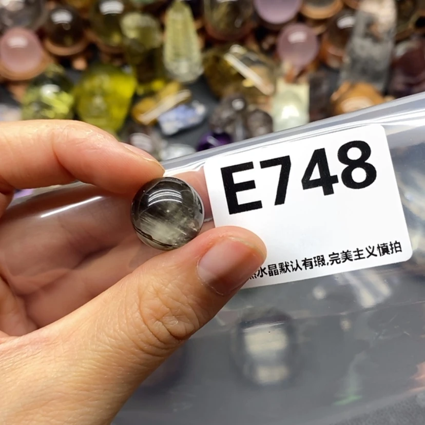 【闪购商品】吊坠精品未镶嵌水晶