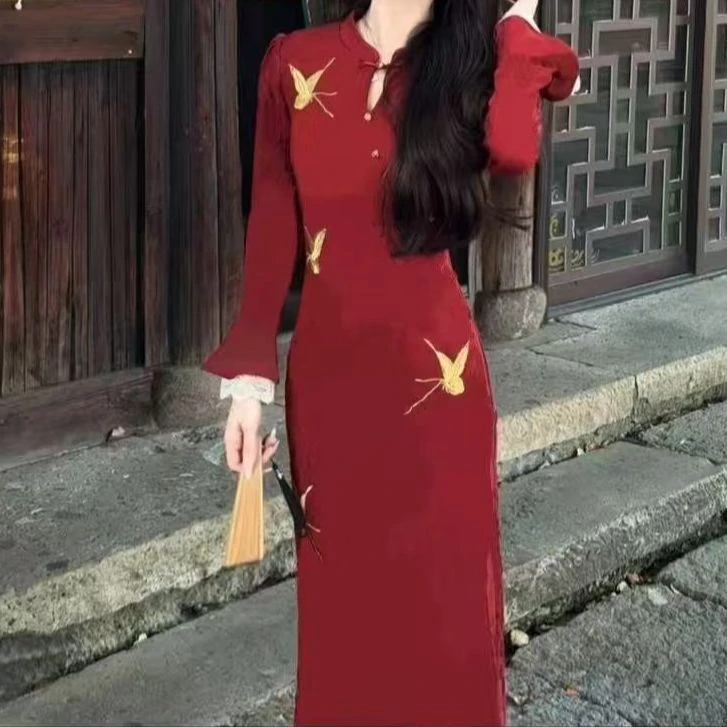 丁满满推荐【化蝶】新中式国风蝴蝶刺绣旗袍秋季蕾丝拼接长裙9295