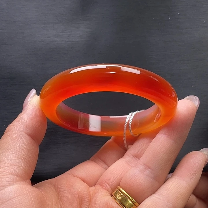 玛瑙/玉髓未镶嵌手镯55.7