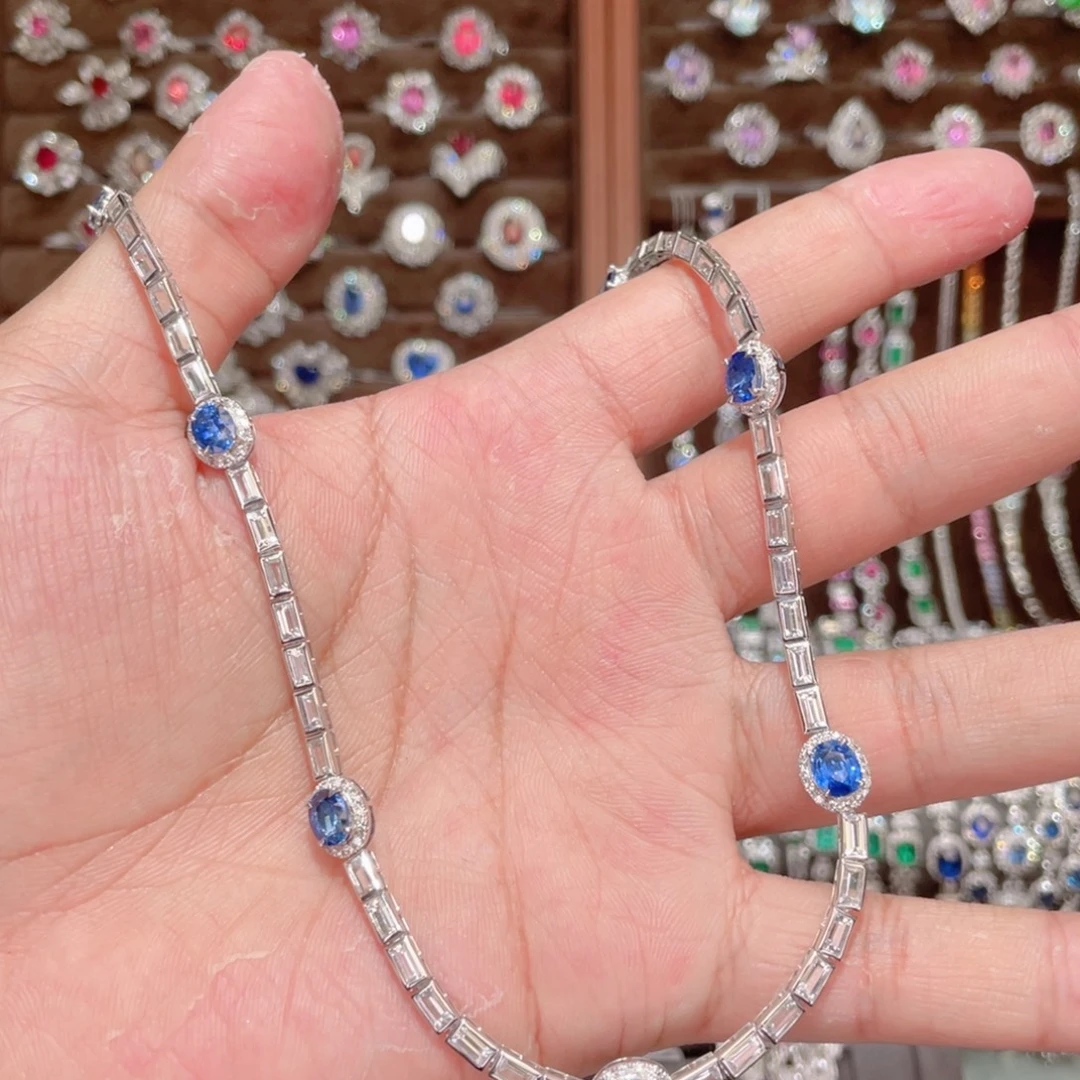 颈饰蓝宝石18K金镶嵌5.08ct