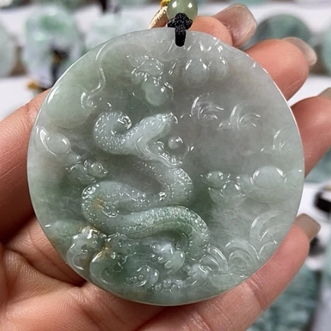 翡翠颈饰未镶嵌蛇牌福利有棉感福利