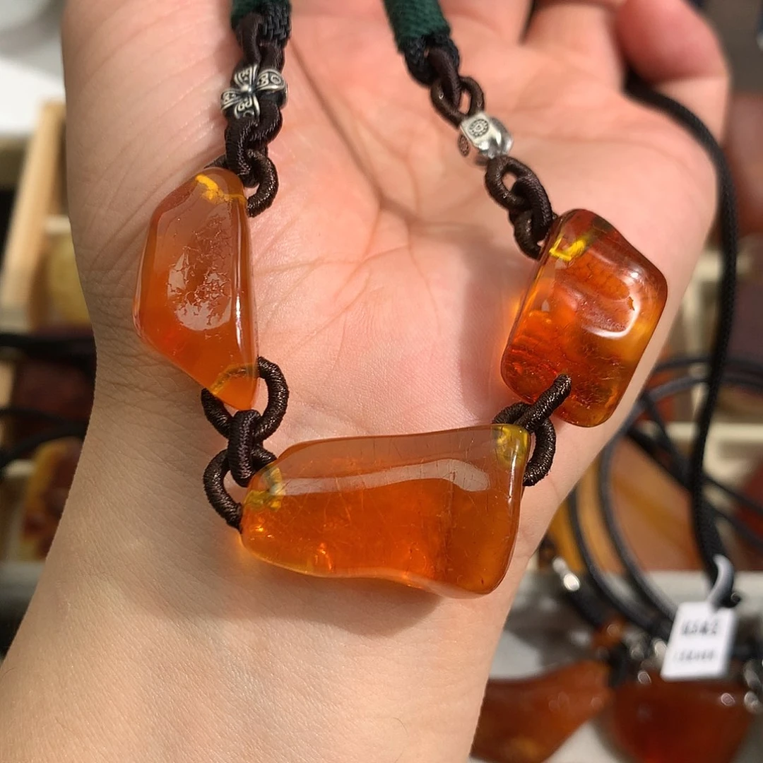 蜜蜡裸石未镶嵌你